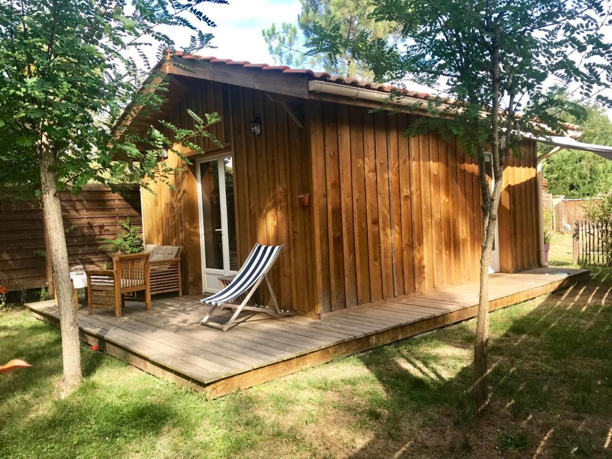 Escale Sous Les Pins Βίλα Salles  Εξωτερικό φωτογραφία