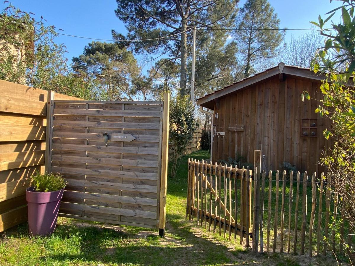 Escale Sous Les Pins Βίλα Salles  Εξωτερικό φωτογραφία